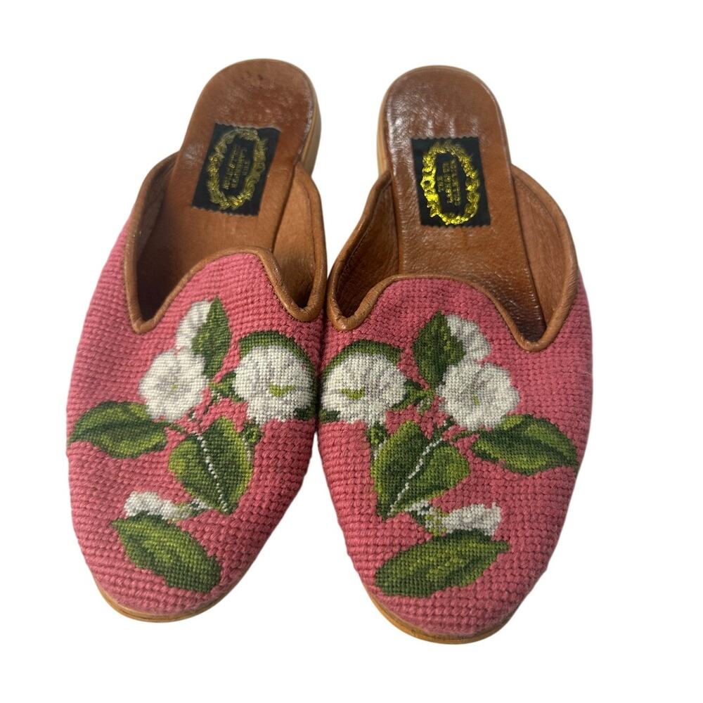 The Larkspur Collection Needlepoint Style Pink Flower Flat Mule Slippers M GUC